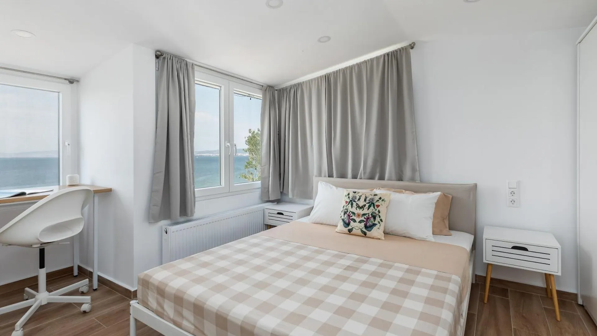 Malibu By Halu!, Seaside Apartment In Perea Peraia   Peraia (Thessaloniki)